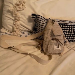 Sherpa cross body backpack bag small